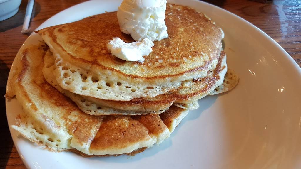 Cracker Barrel Old Country Store | restaurant | 2183 N Hwy 17, Mt Pleasant, SC 29466, USA | 8438845220 OR +1 843-884-5220