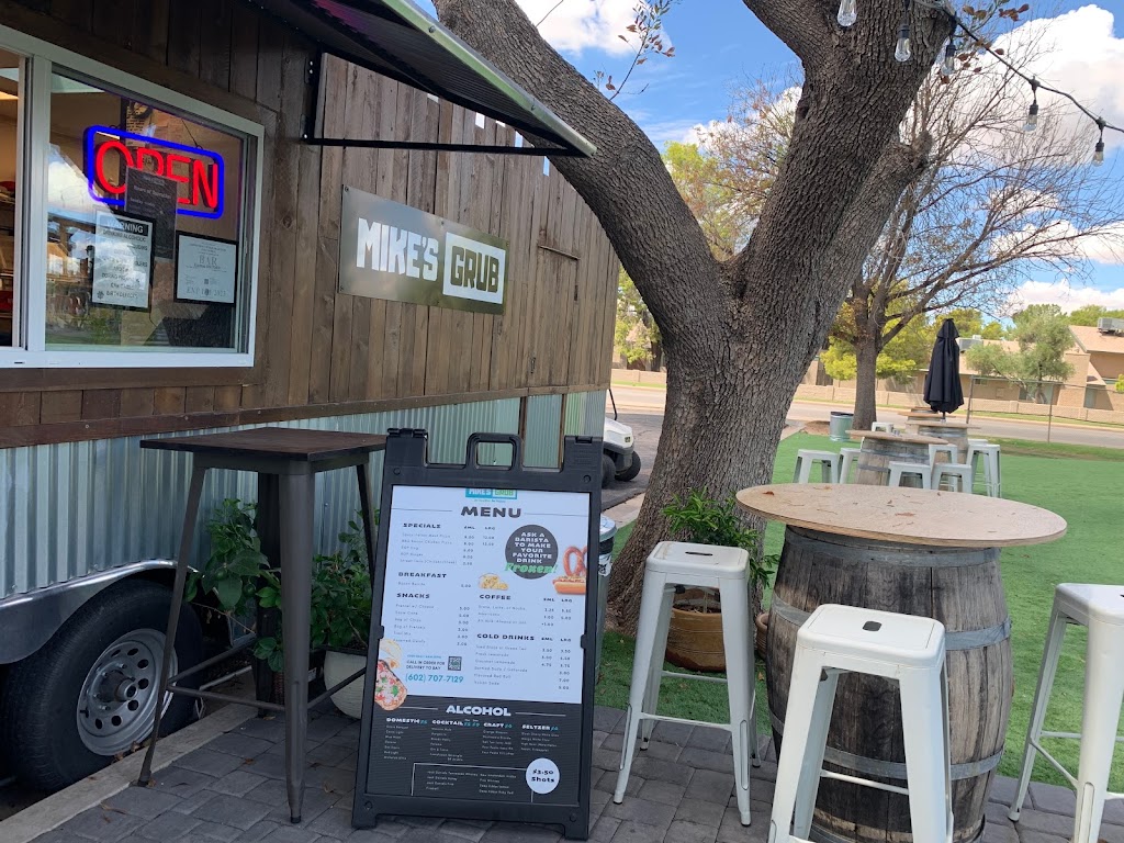 Mikes Grub | restaurant | 17233 N 45th Ave, Glendale, AZ 85308, USA | 6027077129 OR +1 602-707-7129