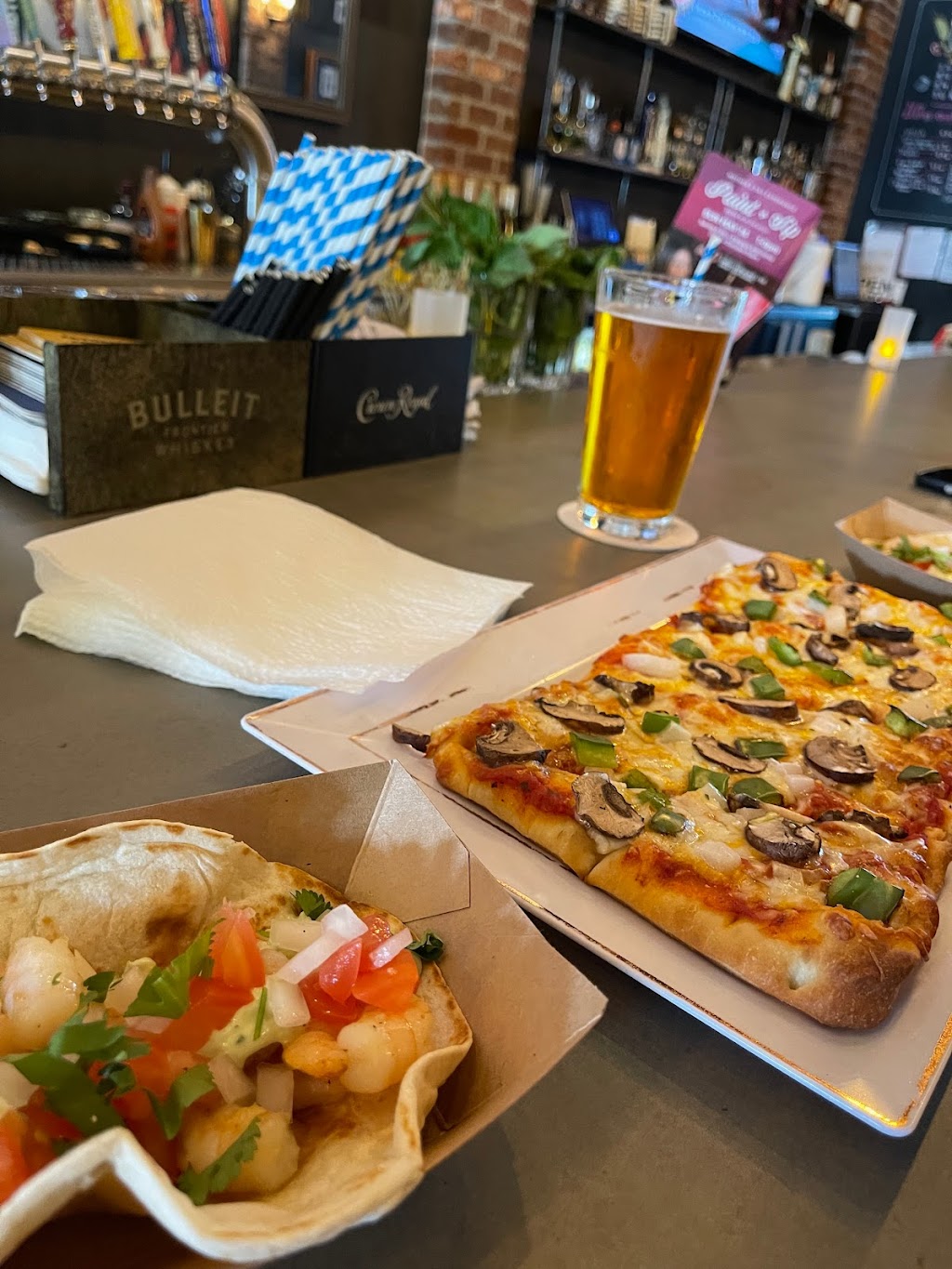 The Fitz Bar & Lounge | restaurant | 503 SW 2nd Ave, Fort Lauderdale, FL 33301, USA | 9542248022 OR +1 954-224-8022