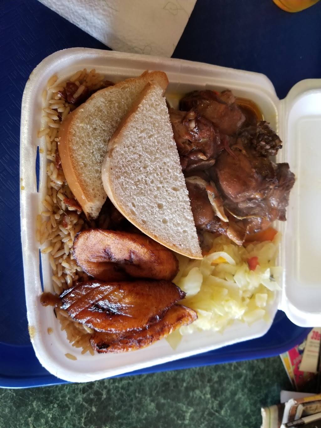 Montego Bay Restaurant & Grill | restaurant | 700 Bellwood Ave, Bellwood, IL 60104, USA | 7085474625 OR +1 708-547-4625