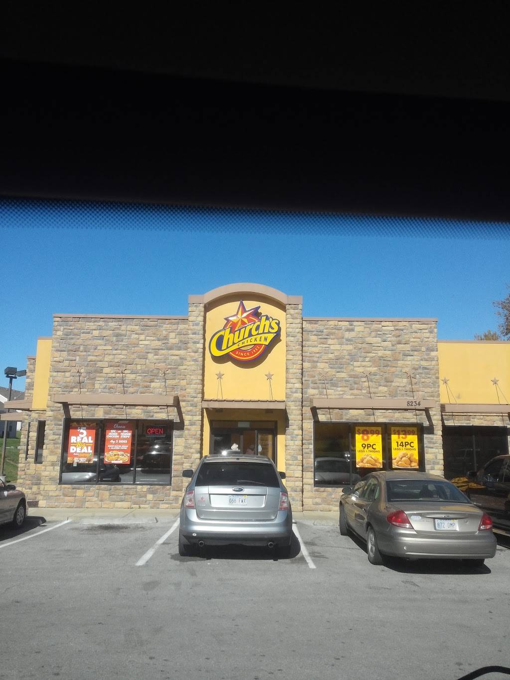 Churchs Chicken | restaurant | 8234 Parallel Pkwy, Kansas City, KS 66112, USA | 9134996771 OR +1 913-499-6771