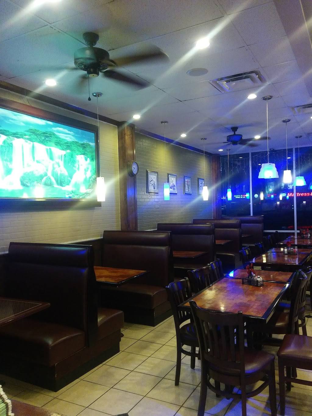 China Bistro | restaurant | 3003 Charlestown Crossing Way, New Albany, IN 47150, USA | 8129485855 OR +1 812-948-5855