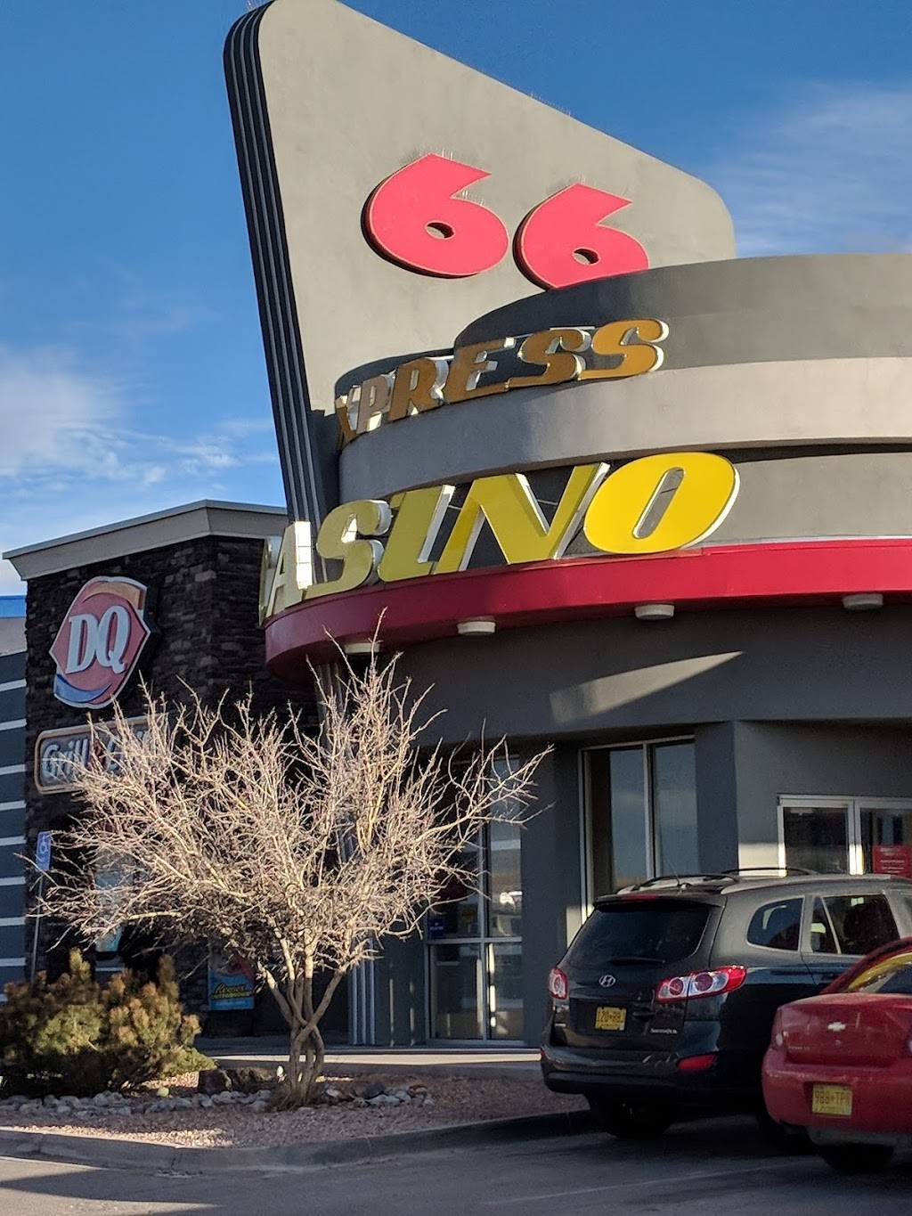 Dairy Queen Grill & Chill | restaurant | 14500 Central Ave SW, Albuquerque, NM 87121, USA | 5053527923 OR +1 505-352-7923