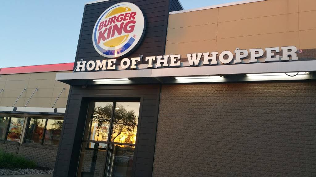 Burger King | restaurant | 34835 Plymouth Rd, Livonia, MI 48150, USA | 7345137712 OR +1 734-513-7712