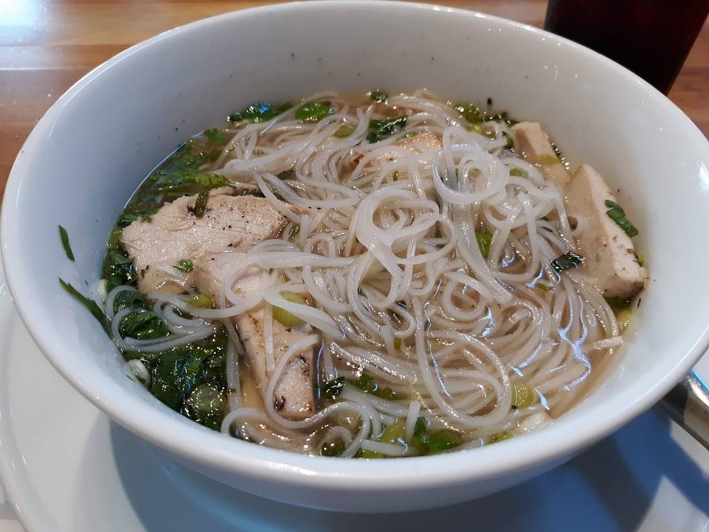 Pho & Sushi Bistro | restaurant | 1315 Ridgeway Rd Suite 104, Memphis, TN 38119, USA | 9017469537 OR +1 901-746-9537