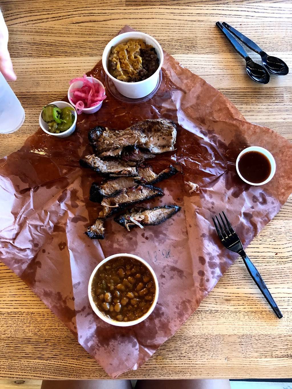 Blus Barbeque | restaurant | 17630 Preston Rd, Dallas, TX 75252, USA | 9723167478 OR +1 972-316-7478