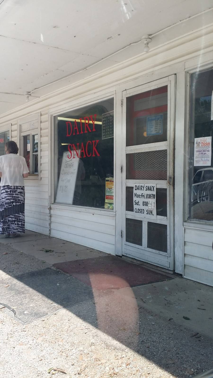 Dairy Snack | restaurant | 406 W Conner Ave, Fairland, OK 74343, USA | 9186765111 OR +1 918-676-5111