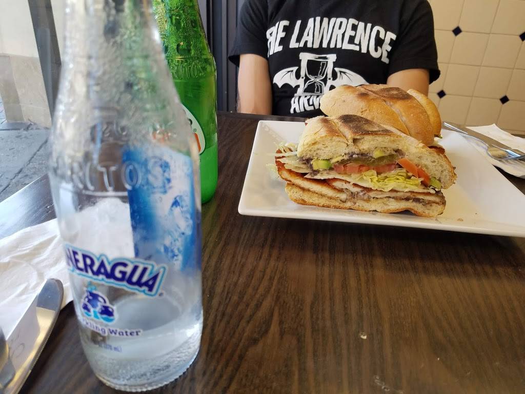 Tepe’s Kitchen | restaurant | 120 E Post Rd, White Plains, NY 10601, USA | 9144379024 OR +1 914-437-9024