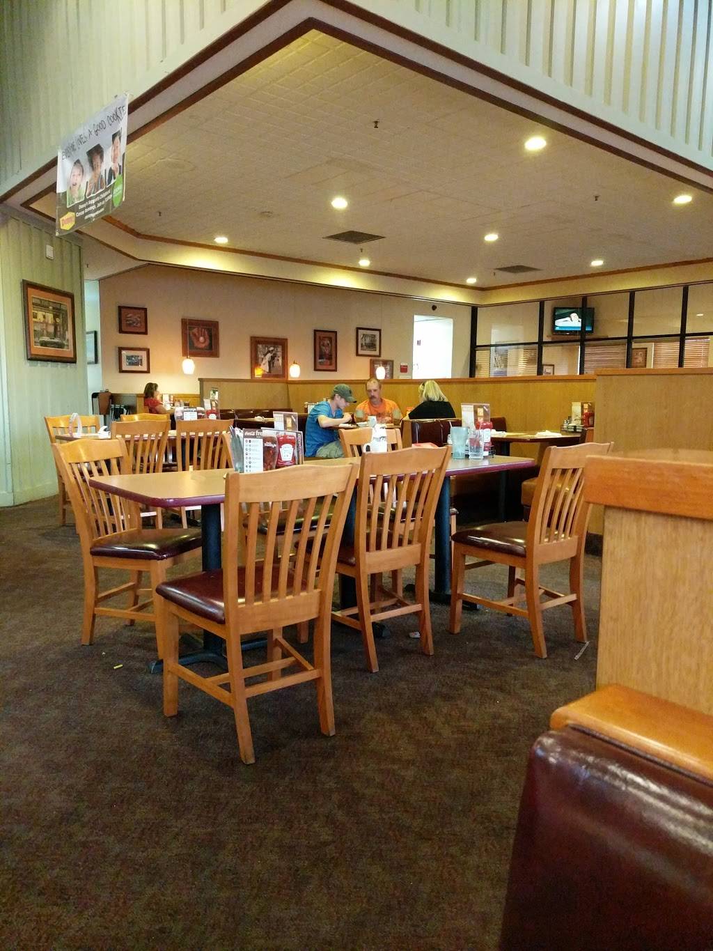 Dennys | restaurant | 8484 Allegheny Road, Corfu, NY 14036, USA | 5855993701 OR +1 585-599-3701