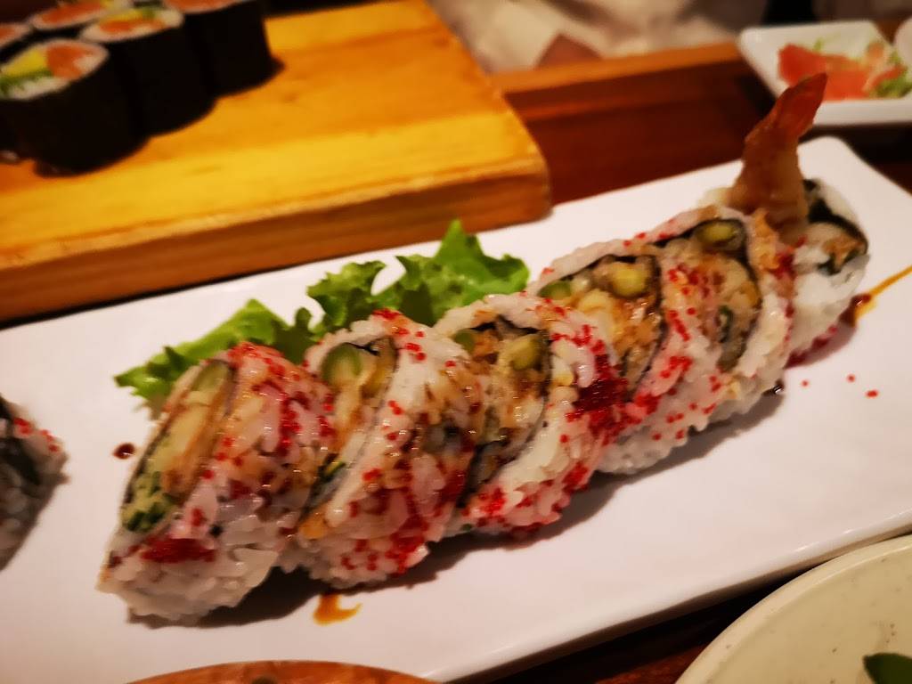 Osaka Sushi Japanese Restaurant | restaurant | 1620 Bloor St W, Toronto, ON M6P 1A7, Canada | 6473474522 OR +1 647-347-4522