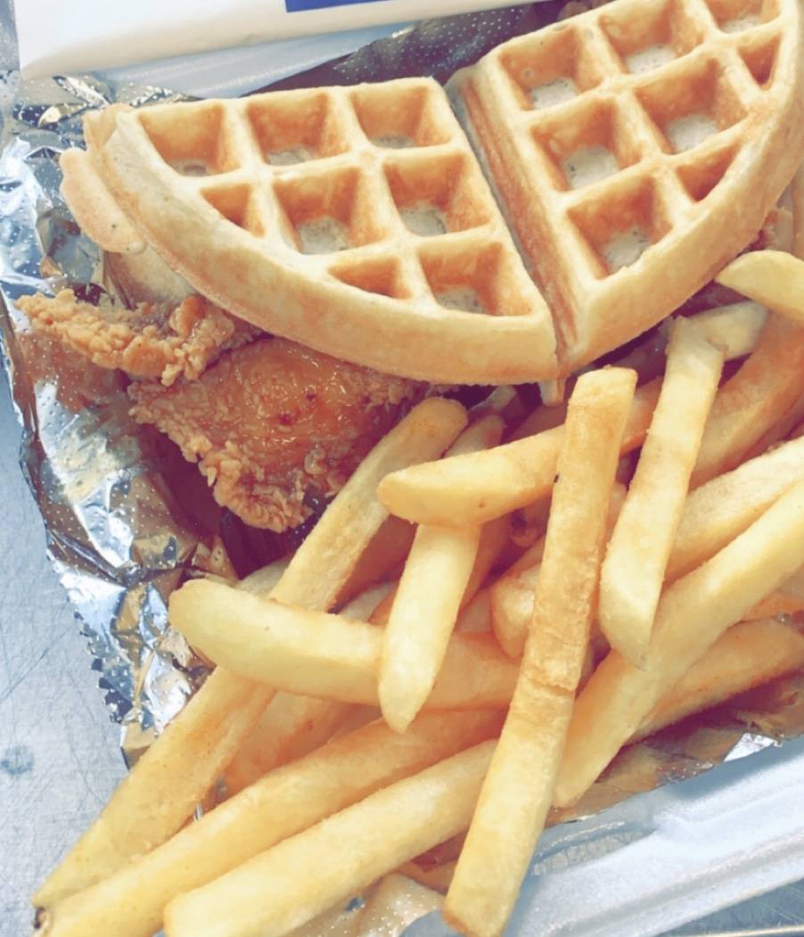 Dirty Bird Chicken N Waffles LLC | restaurant | 6004 Buffalo Ave, Niagara Falls, NY 14304, USA | 7165647161 OR +1 716-564-7161