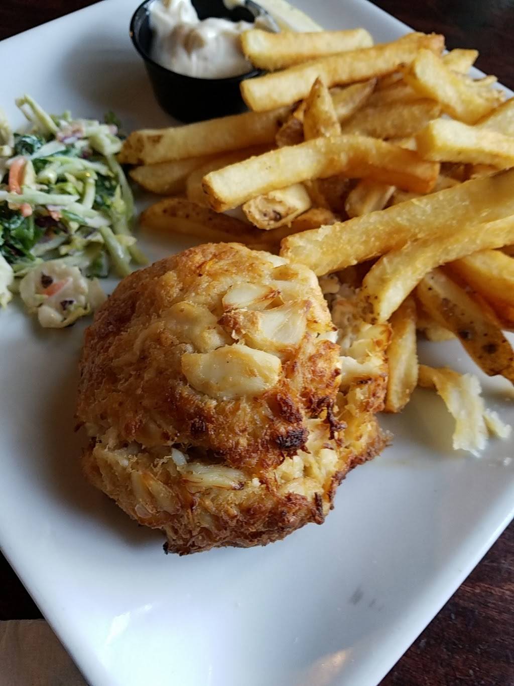 The Greene Turtle Sports Bar & Grille | restaurant | 19961 Century Blvd, Germantown, MD 20874, USA | 2406861800 OR +1 240-686-1800