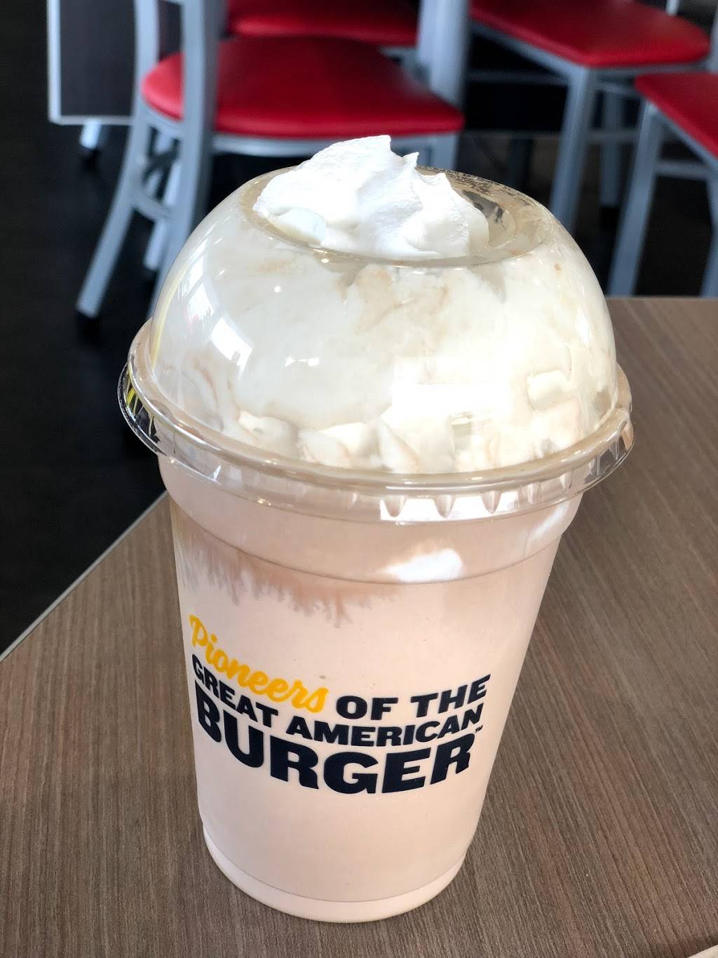 Hardees | restaurant | 881 E Pulaski Hwy, Elkton, MD 21921, USA | 4439419015 OR +1 443-941-9015