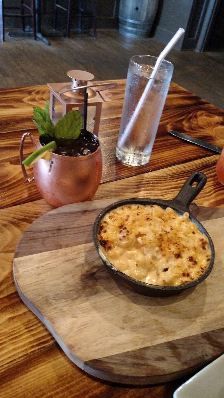 Yonkers Whiskey House | restaurant | 2211 Central Park Ave, Yonkers, NY 10710, USA | 9143465300 OR +1 914-346-5300