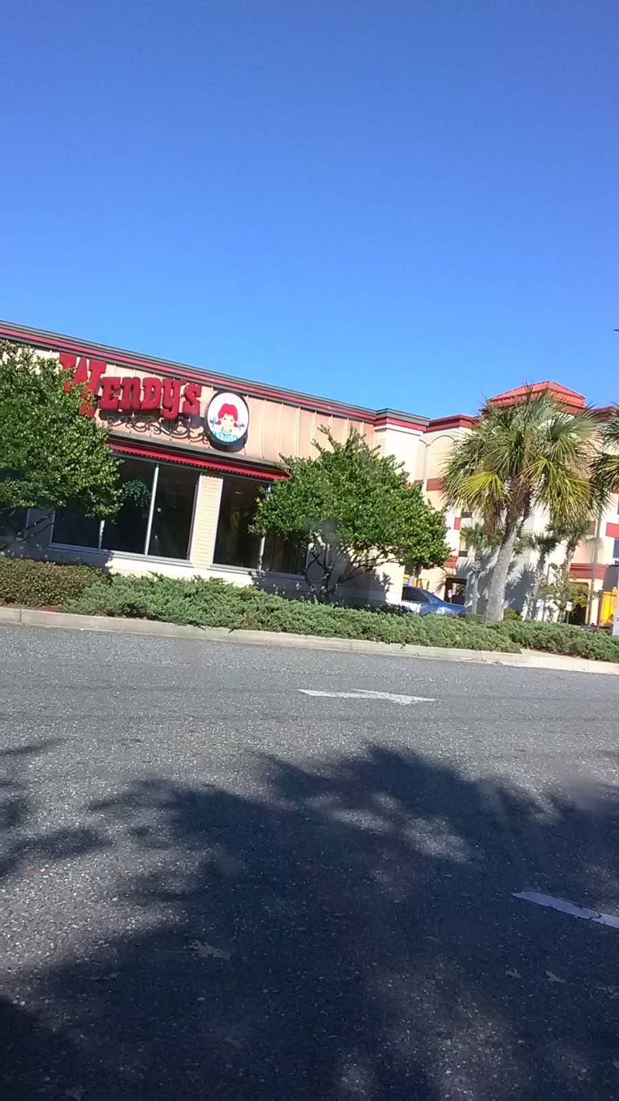 Wendys | restaurant | 7027 Commonwealth Ave, Jacksonville, FL 32220, USA | 9046931540 OR +1 904-693-1540