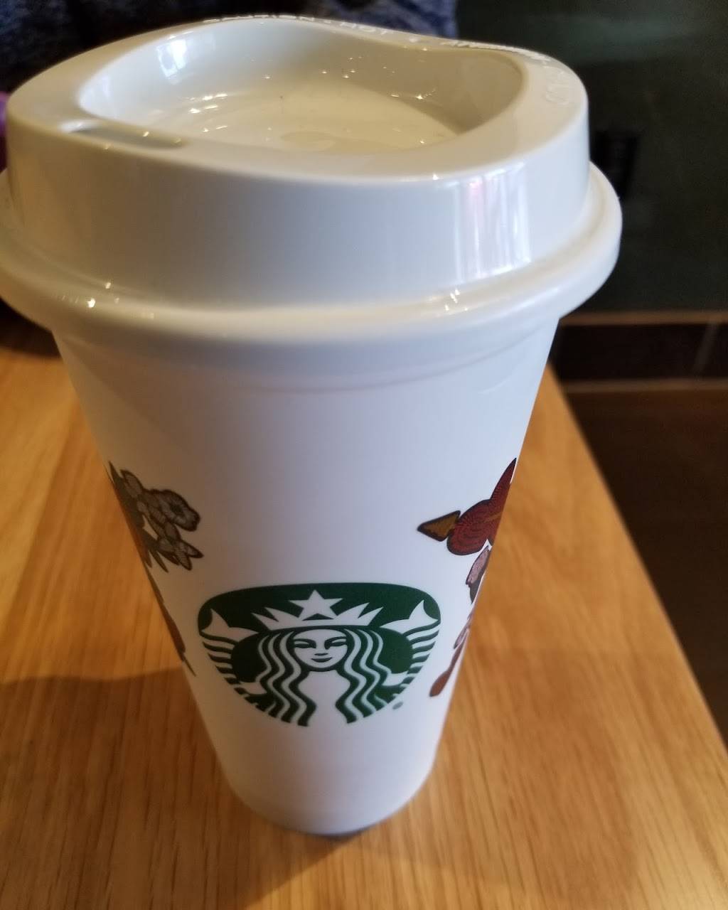 Starbucks | cafe | 715 Harbor Pointe Pl #100, West Sacramento, CA 95605, USA | 9163713524 OR +1 916-371-3524