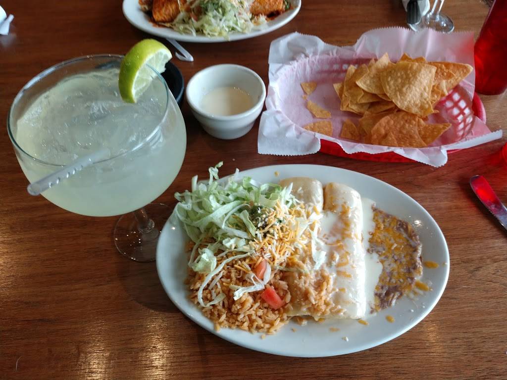El Charro | restaurant | 30580 US-2, Ashland, WI 54806, USA | 7152926564 OR +1 715-292-6564