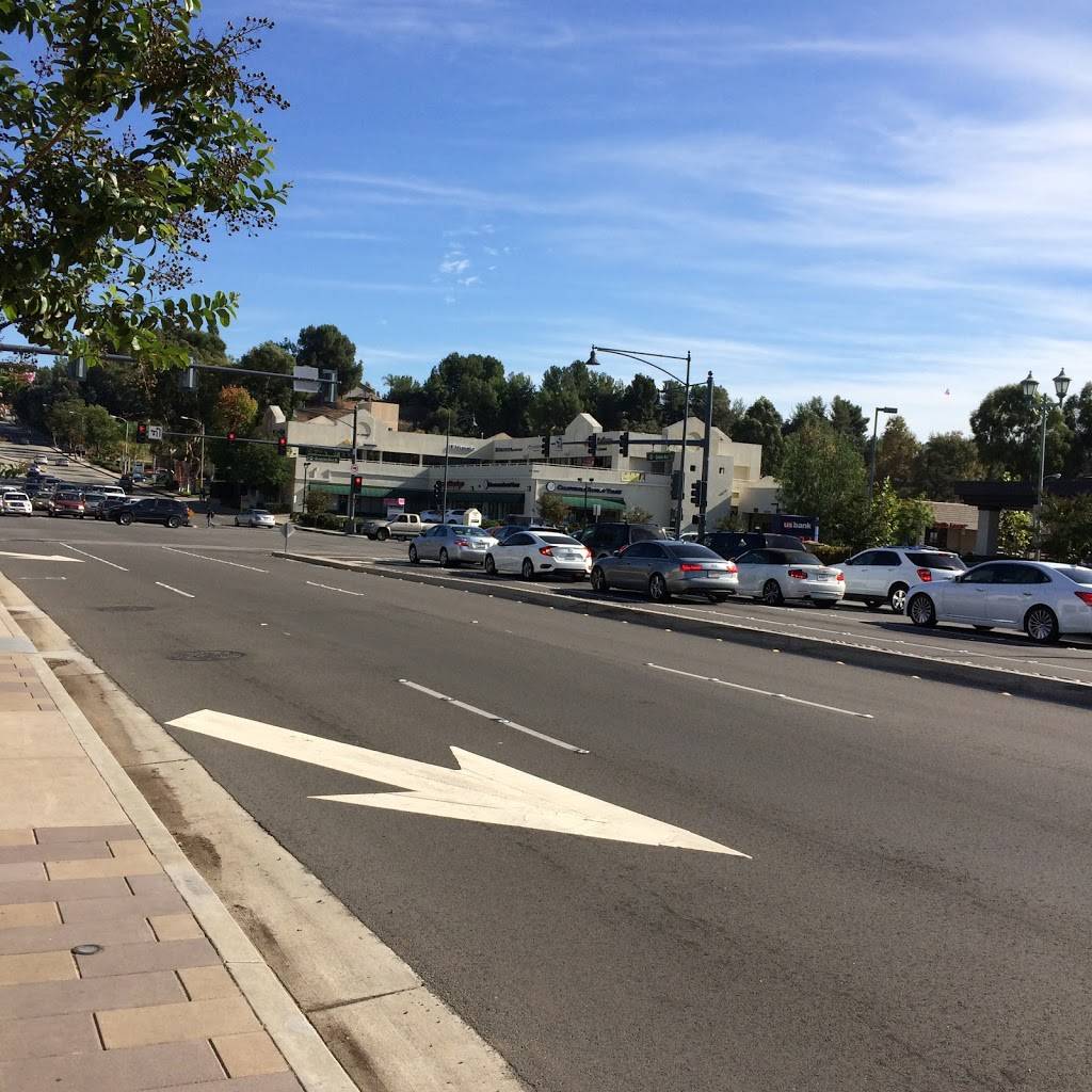 North American Wireless Inc | restaurant | 1195 S Diamond Bar Blvd, Diamond Bar, CA 91765, USA | 9093961200 OR +1 909-396-1200