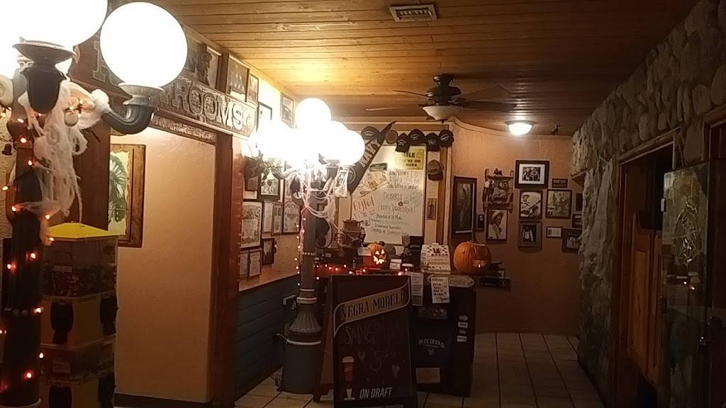 Cattletown Steakhouse & Saloon | restaurant | 3141 E Drexel Rd, Tucson, AZ 85706, USA | 5202951141 OR +1 520-295-1141