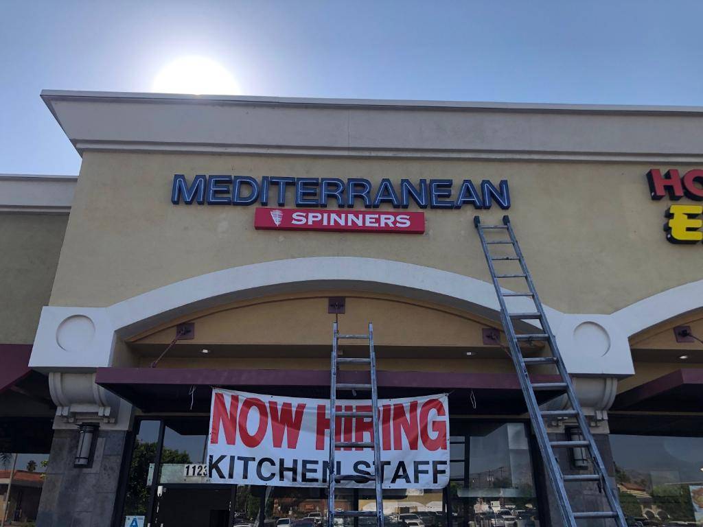 Mediterranean Spinners | restaurant | 1123 E Alosta Ave, Azusa, CA 91702, USA | 6263355555 OR +1 626-335-5555