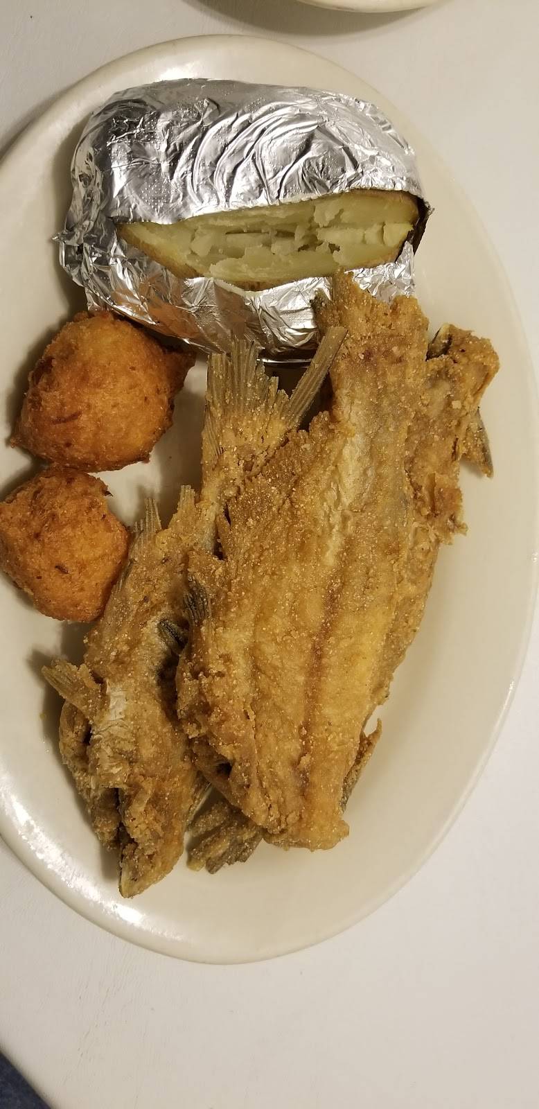 Falls View Restaurant | restaurant | 42 Towaliga River Dr, Jackson, GA 30233, USA | 4789929657 OR +1 478-992-9657