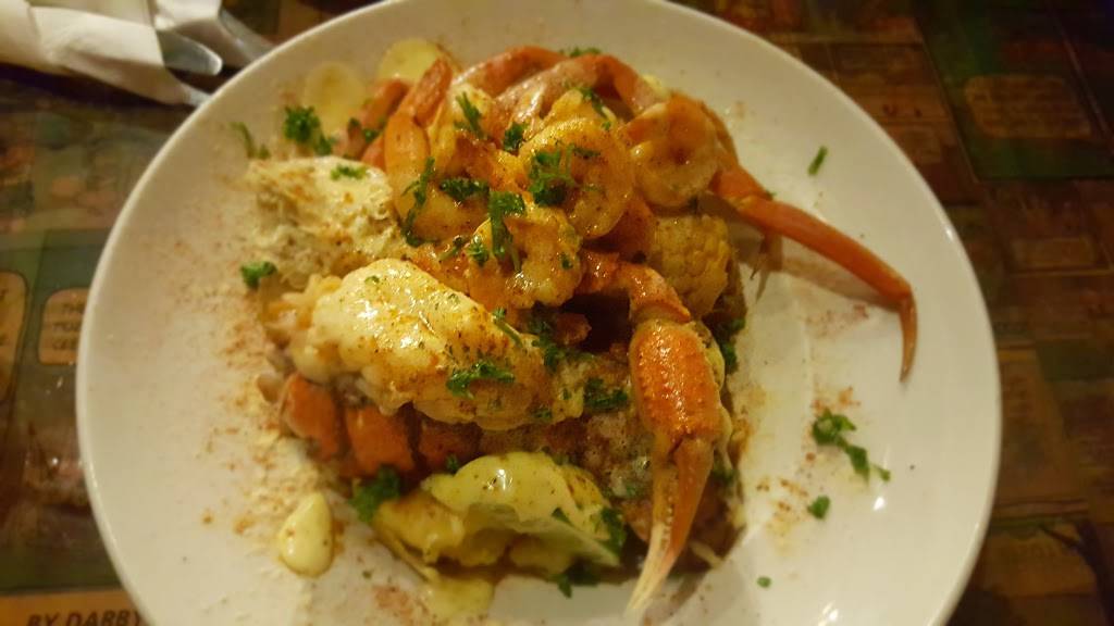 Seafood by Crushed Velvet | restaurant | 1317 Washington Ave, St. Louis, MO 63103, USA | 3147370707 OR +1 314-737-0707