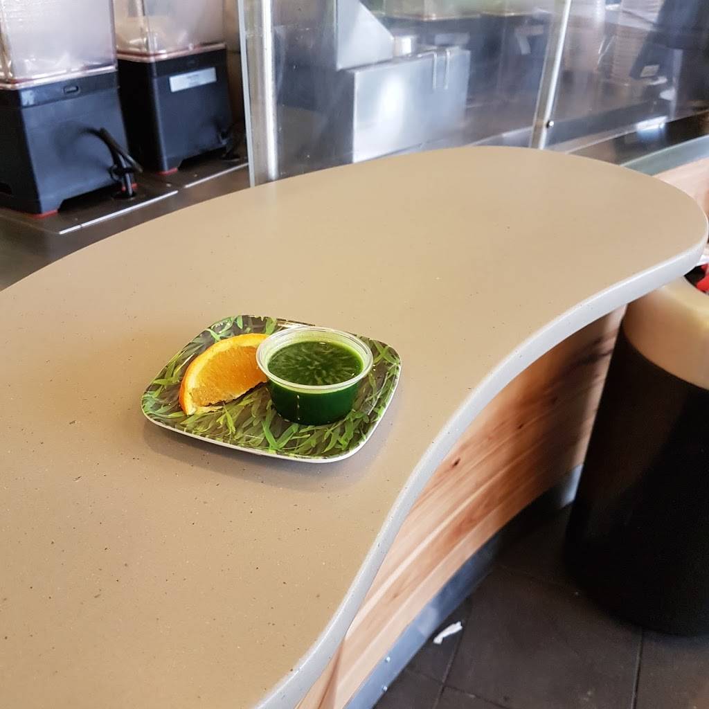 Jamba Juice Chula Vista Center | restaurant | 555 Broadway #135, Chula Vista, CA 91910, USA | 6194099840 OR +1 619-409-9840