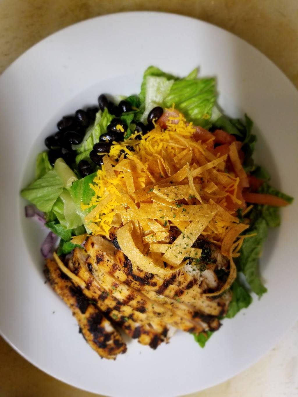 The Station Tap House Bar and Grill | restaurant | 41 W Ramsey St, Banning, CA 92220, USA | 9518499119 OR +1 951-849-9119