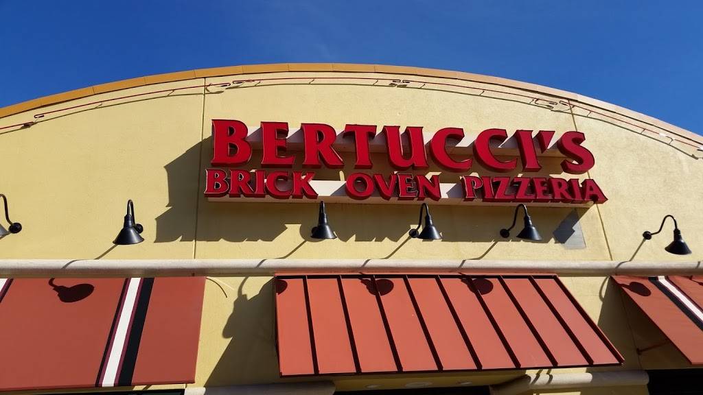 Bertuccis Italian Restaurant | restaurant | 27 Enon St, Beverly, MA 01915, USA | 9789276866 OR +1 978-927-6866