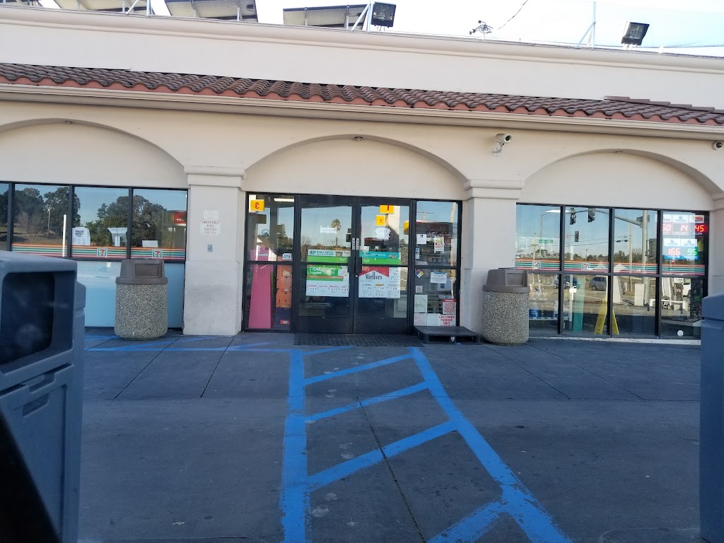 Shell | restaurant | 2000 El Camino Real, Atascadero, CA 93422, USA | 8054615609 OR +1 805-461-5609