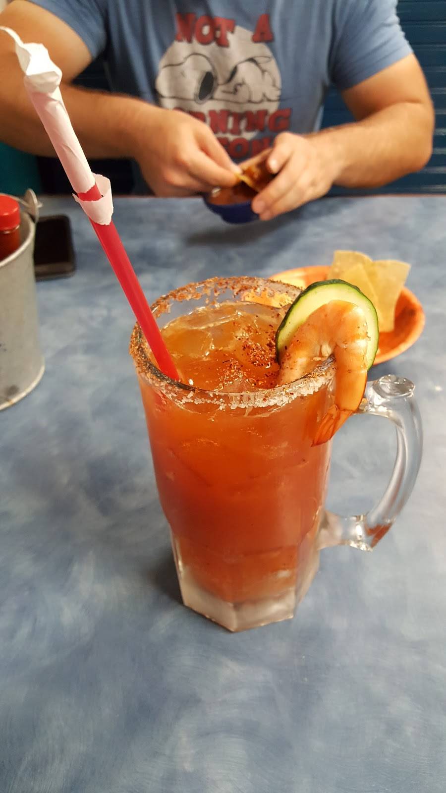 Mariscos Mi Mazatlán | restaurant | 5601 E 22nd St, Tucson, AZ 85711, USA | 5207902888 OR +1 520-790-2888