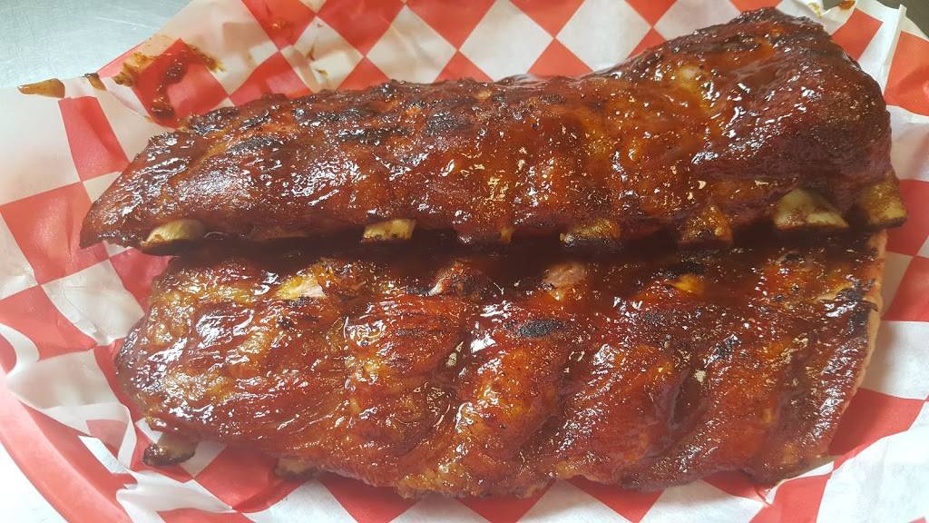 Little Everetts BBQ | restaurant | 711 W Elm Ave, Hanover, PA 17331, USA | 7176323001 OR +1 717-632-3001