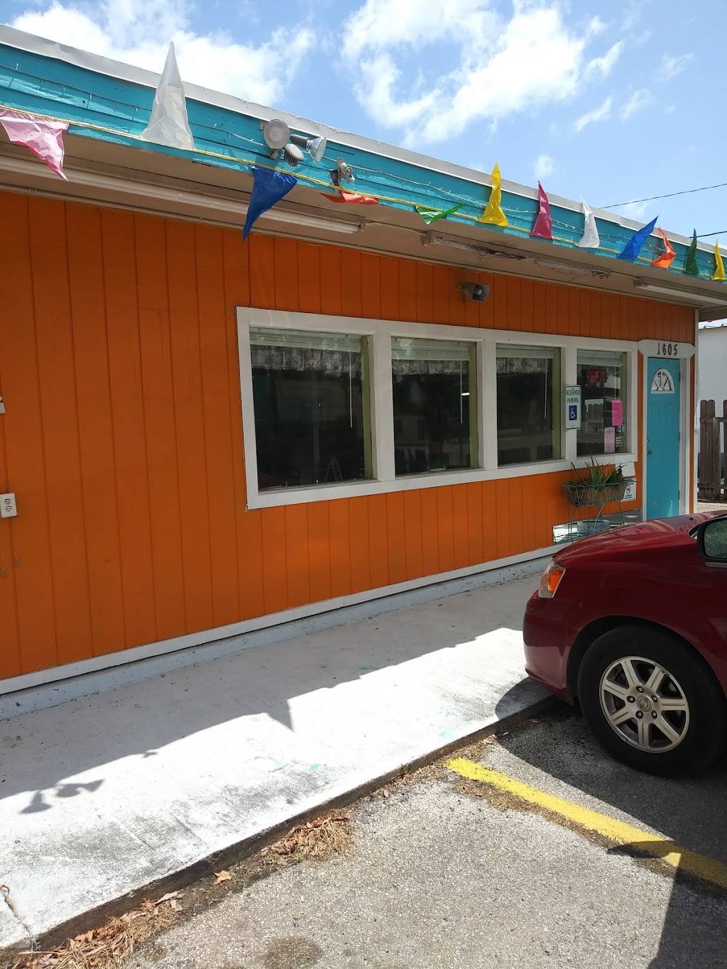 Janies Mexican Cafe | restaurant | 1605 12th St, Bay City, TX 77414, USA | 9793183612 OR +1 979-318-3612