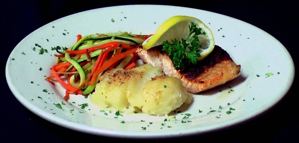 Backstreet Bistro | restaurant | 72820 El Paseo, Palm Desert, CA 92260, USA | 7603466393 OR +1 760-346-6393