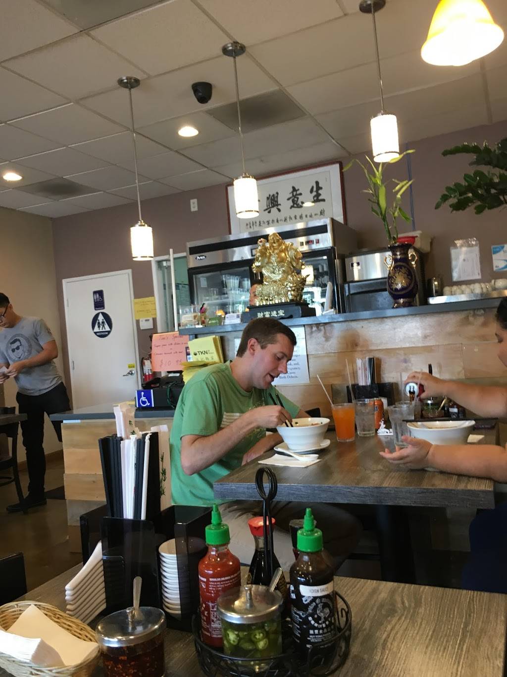 Tim Ky Noodle | restaurant | 9330 Mira Mesa Blvd, San Diego, CA 92126, USA | 8582718887 OR +1 858-271-8887