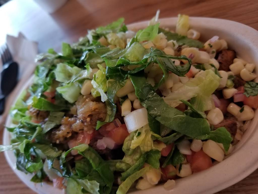 Chipotle Mexican Grill | restaurant | 8790 W Boynton Beach Blvd Building B1, Boynton Beach, FL 33472, USA | 5617399871 OR +1 561-739-9871
