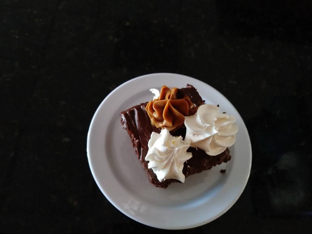 Pizzamanina | restaurant | 564 Hialeah Dr, Hialeah, FL 33010, USA | 7863324359 OR +1 786-332-4359