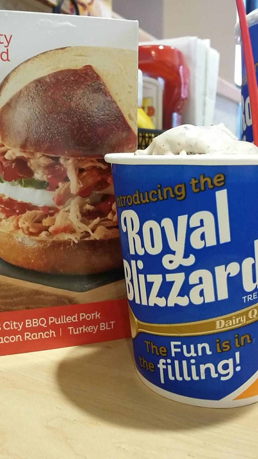 Dairy Queen Grill & Chill | restaurant | 1100 W Chicago Rd, Sturgis, MI 49091, USA | 2696513396 OR +1 269-651-3396