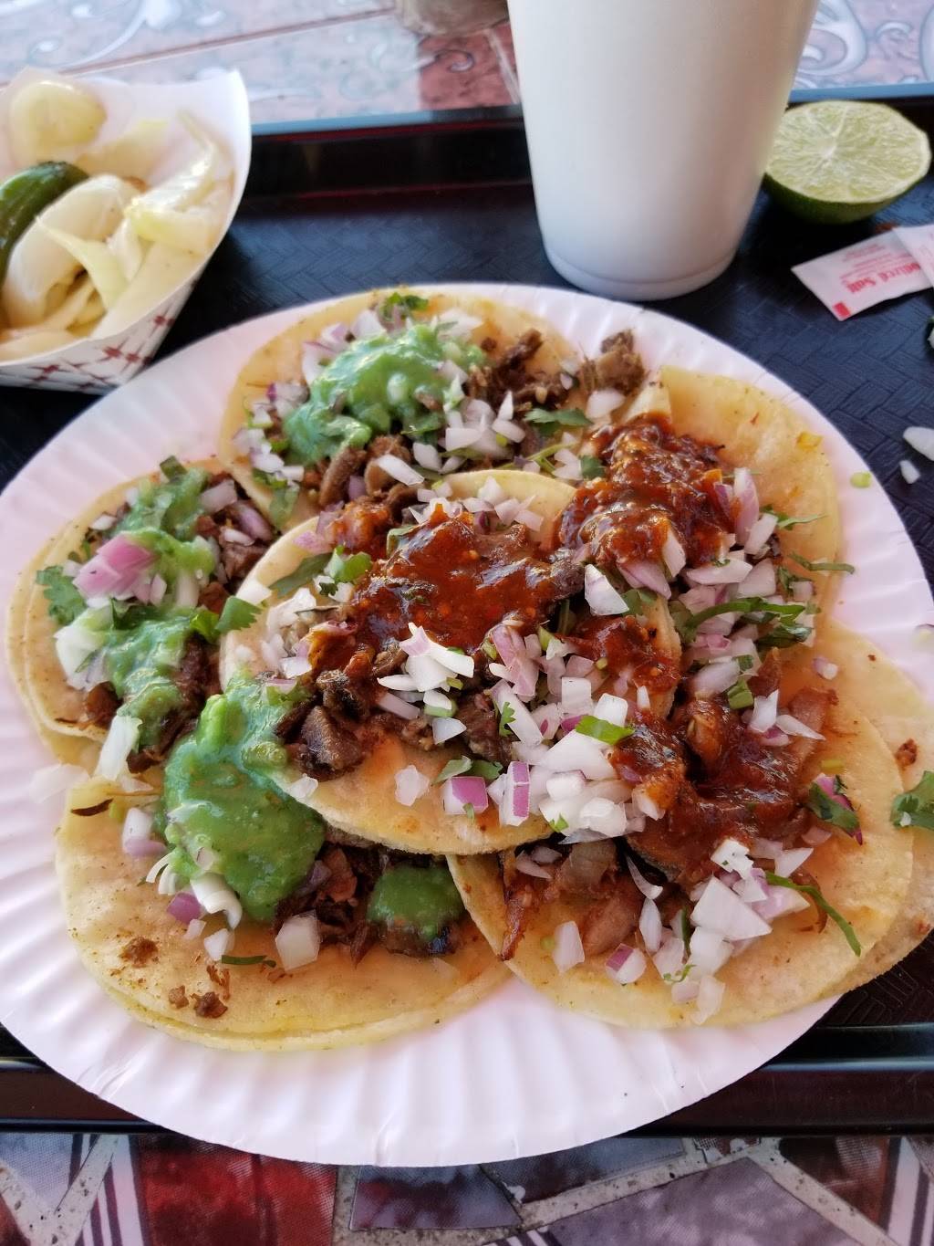 Tacos Y Mariscos El Tio | restaurant | 10250 Rosecrans Ave, Bellflower, CA 90706, USA | 5629258381 OR +1 562-925-8381
