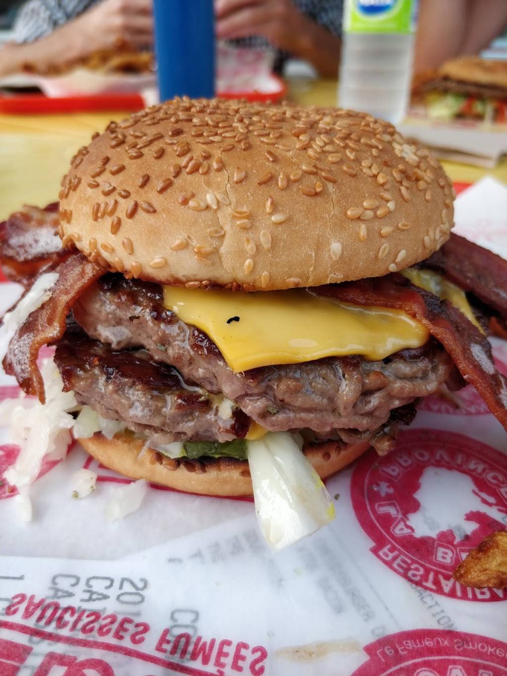 Restaurant La Belle Province | restaurant | 975 Montée Masson, Terrebonne, QC J6W 2E1, Canada | 4504712380 OR +1 450-471-2380