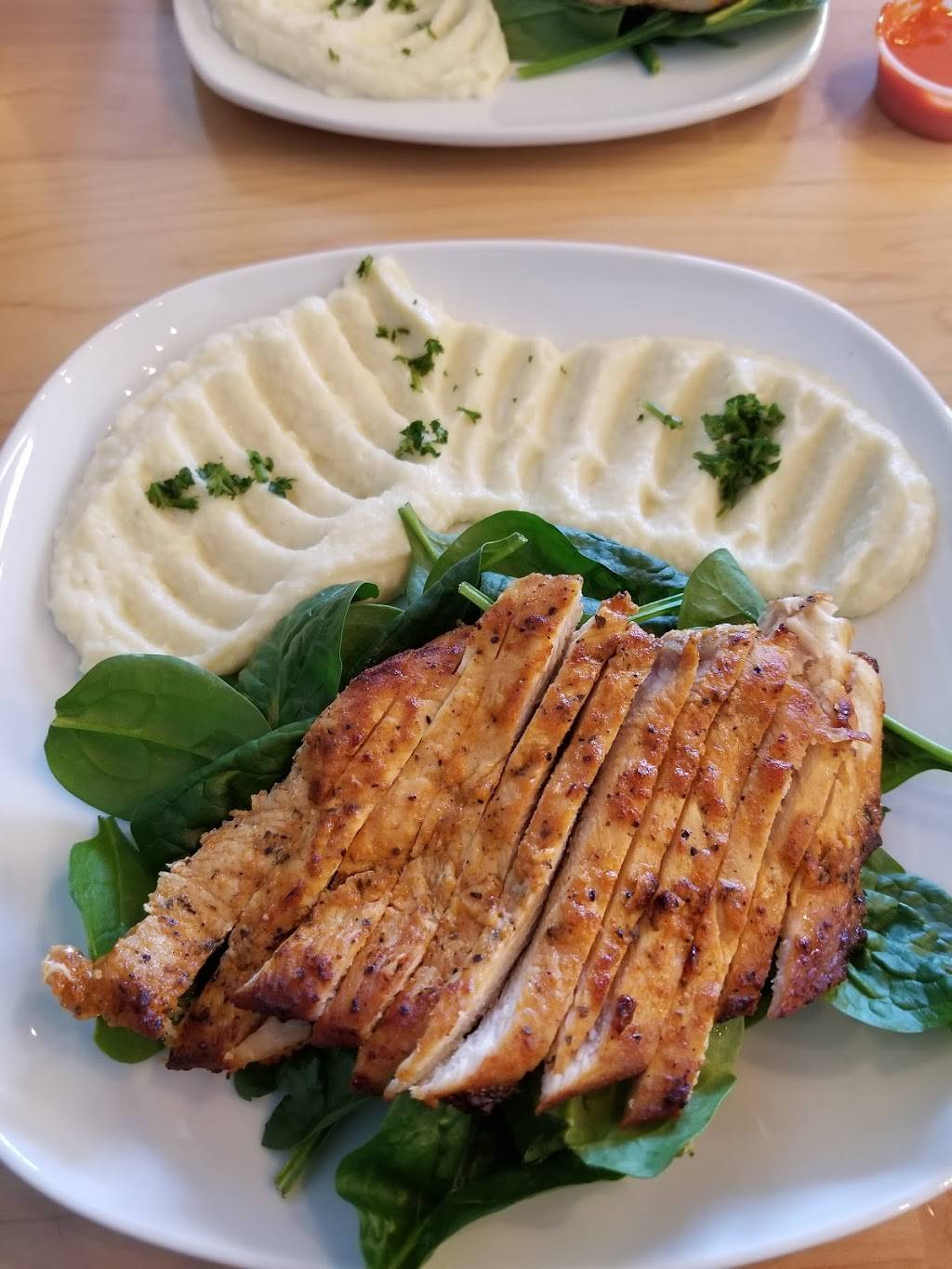 Green Lane Co. | restaurant | 10455 Briar Forest Dr #170, Houston, TX 77042, USA | 7134975551 OR +1 713-497-5551