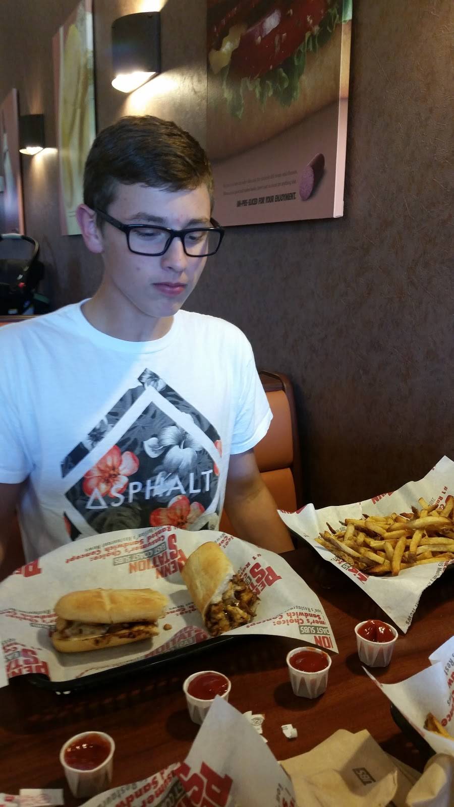 Penn Station East Coast Subs | meal takeaway | 8887 High Pointe Dr Suite I, Newburgh, IN 47630, USA | 8124017366 OR +1 812-401-7366