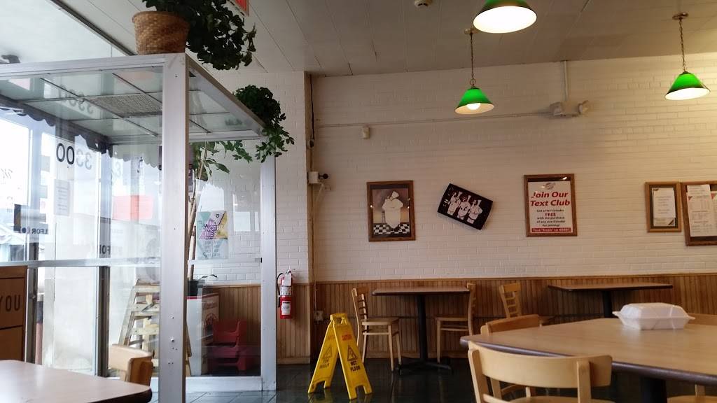 Mancinos Pizza & Grinders | restaurant | 3300 Ridge Rd, Lansing, IL 60438, USA | 7084746337 OR +1 708-474-6337