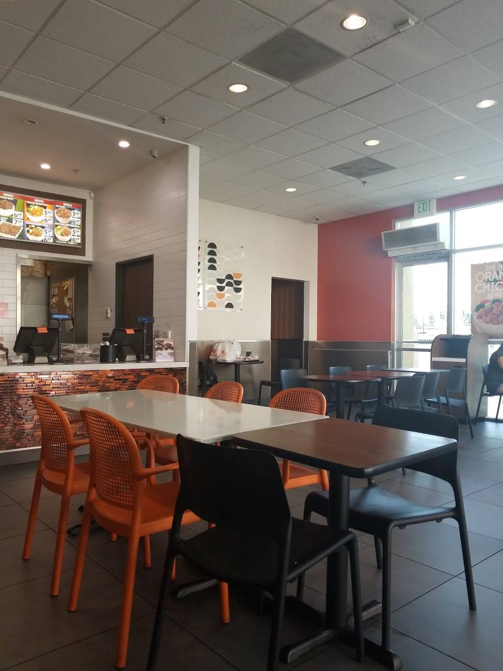 Yoshinoya | restaurant | 2072 W Redlands Blvd, Redlands, CA 92373, USA | 9097929000 OR +1 909-792-9000