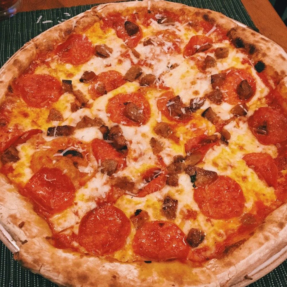 Fazzinis Taverna | restaurant | 9811 York Rd, Cockeysville, MD 21030, USA | 4106676104 OR +1 410-667-6104