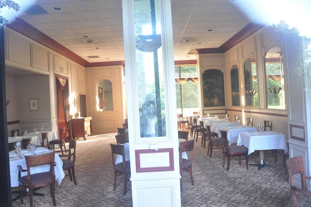 Bratenahl Place Bistro | restaurant | 1 Bratenahl Pl, Bratenahl, OH 44108, USA | 2165413900 OR +1 216-541-3900