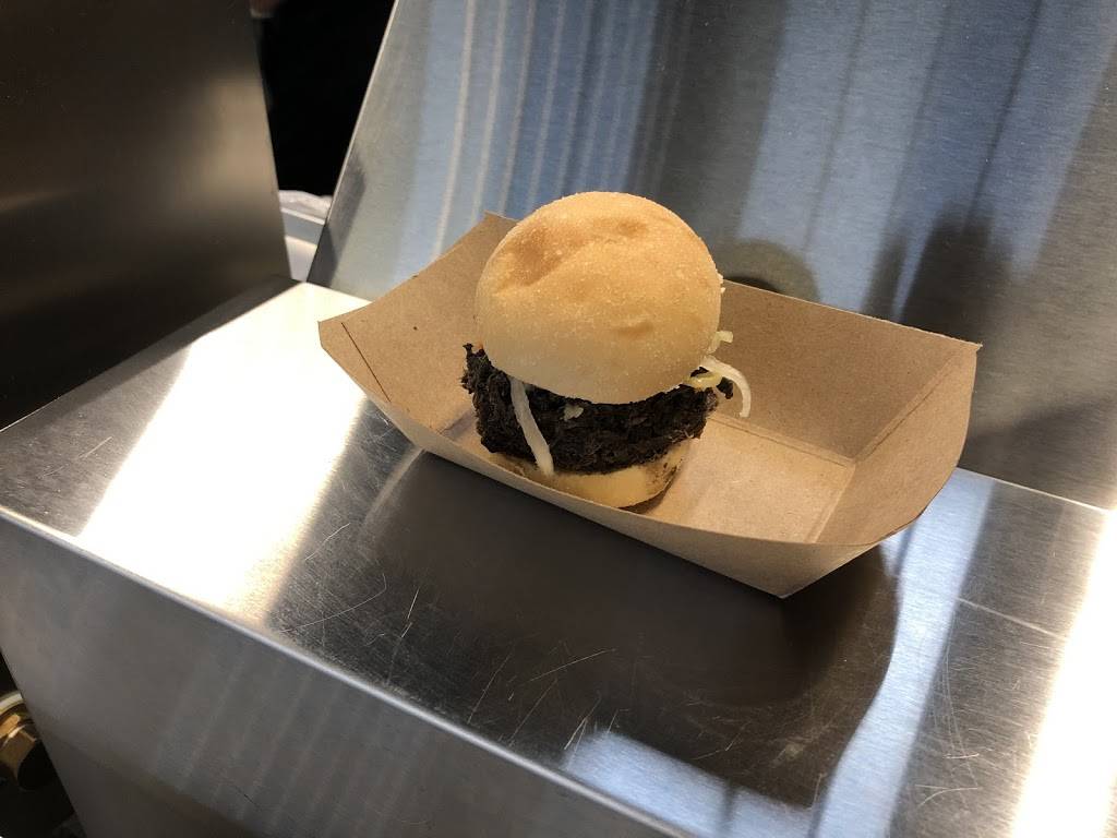 Slide Thru #FAM | restaurant | 208 E Main St #102, Norfolk, VA 23501, USA | 7574535904 OR +1 757-453-5904