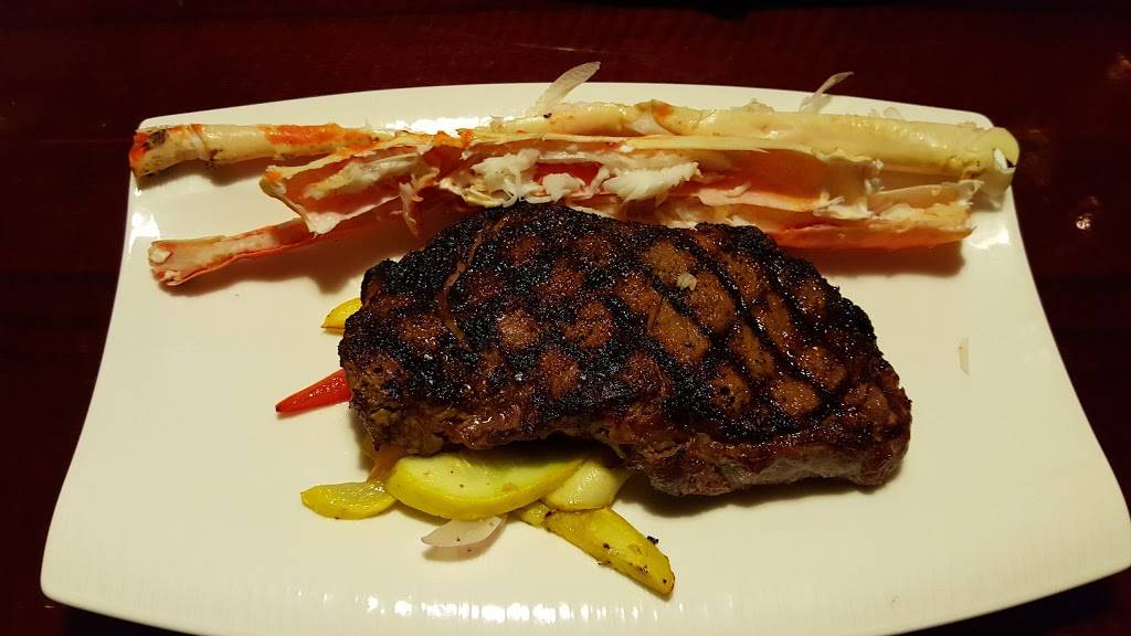 Clara Bo & Gatsby Wine Bar | restaurant | 1901 Liberty Avenue, Beloit, WI 53511, USA | 6082079842 OR +1 608-207-9842