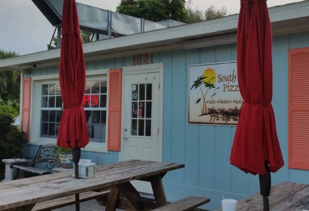 South Beach Pizzeria | meal delivery | 1621 Ocean Dr, Vero Beach, FL 32963, USA | 7722311110 OR +1 772-231-1110