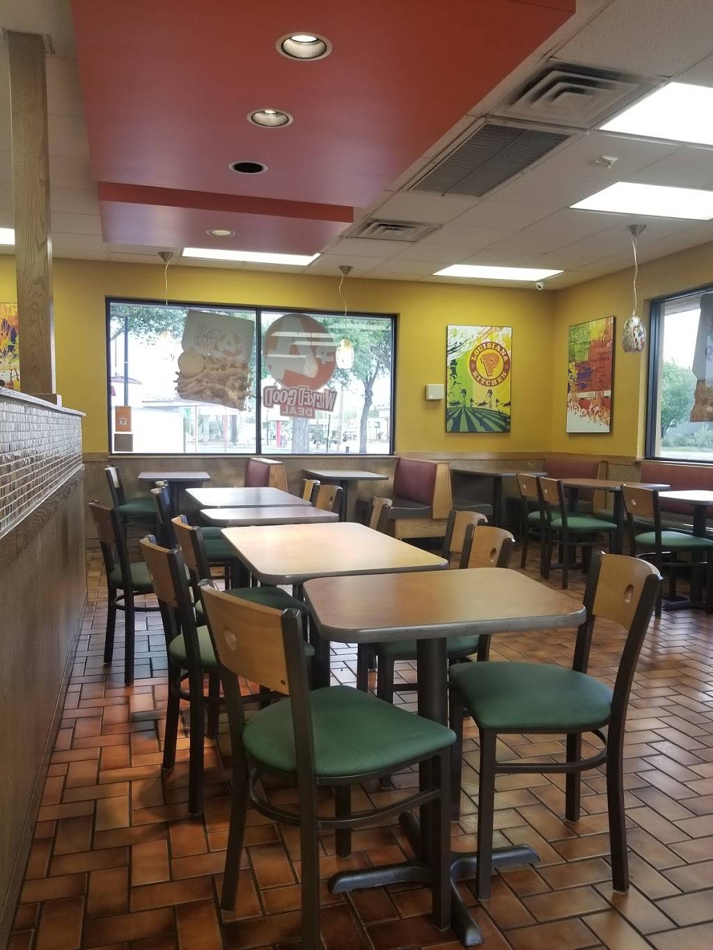 Popeyes Louisiana Kitchen | restaurant | 2619 W Waters Ave, Tampa, FL 33614, USA | 8139323071 OR +1 813-932-3071